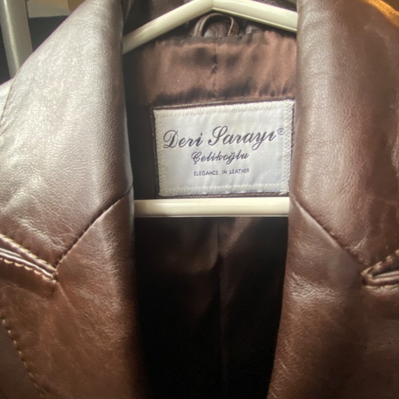 Leather jacket - Picture 3 of 3